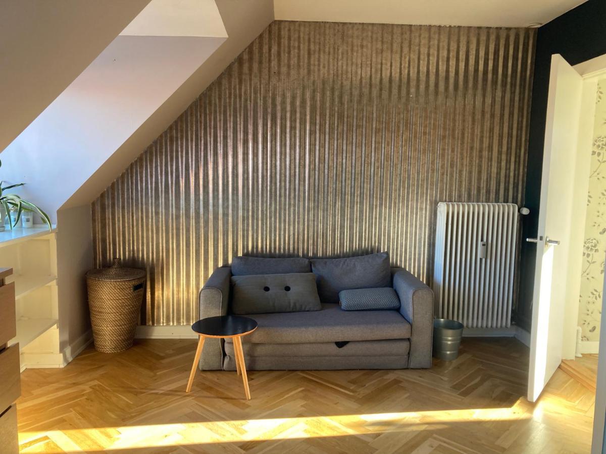 Comfortable In Copenhagen, Single Kopenhagen